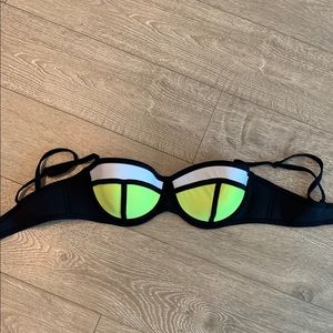 TRIANGL Medium Black & Lime Green Bathingsuit Top